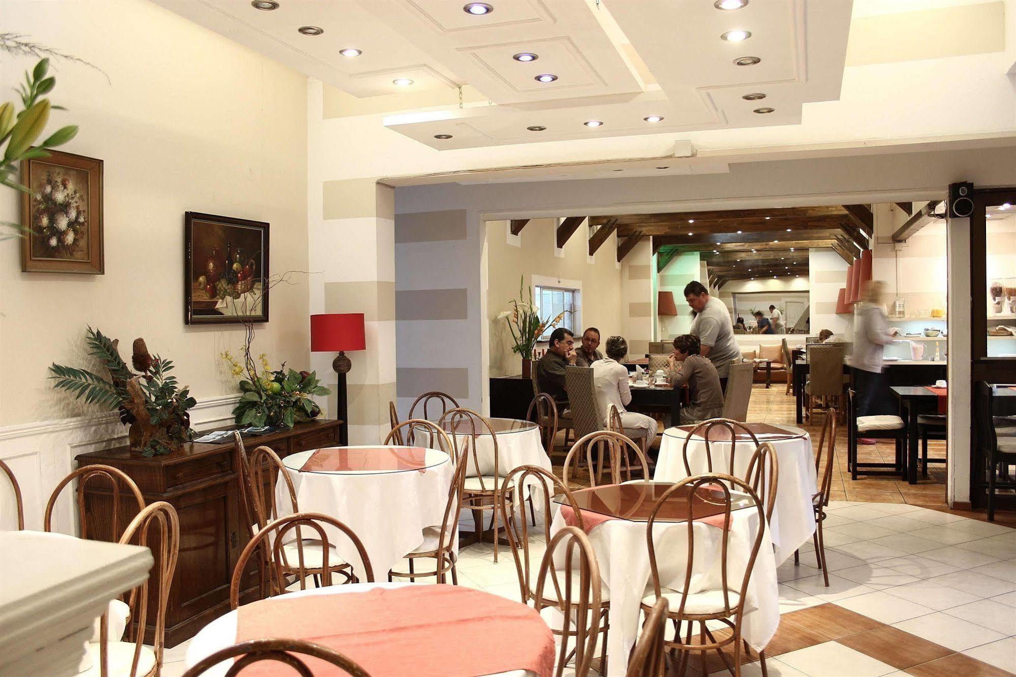 Pieros Hotel