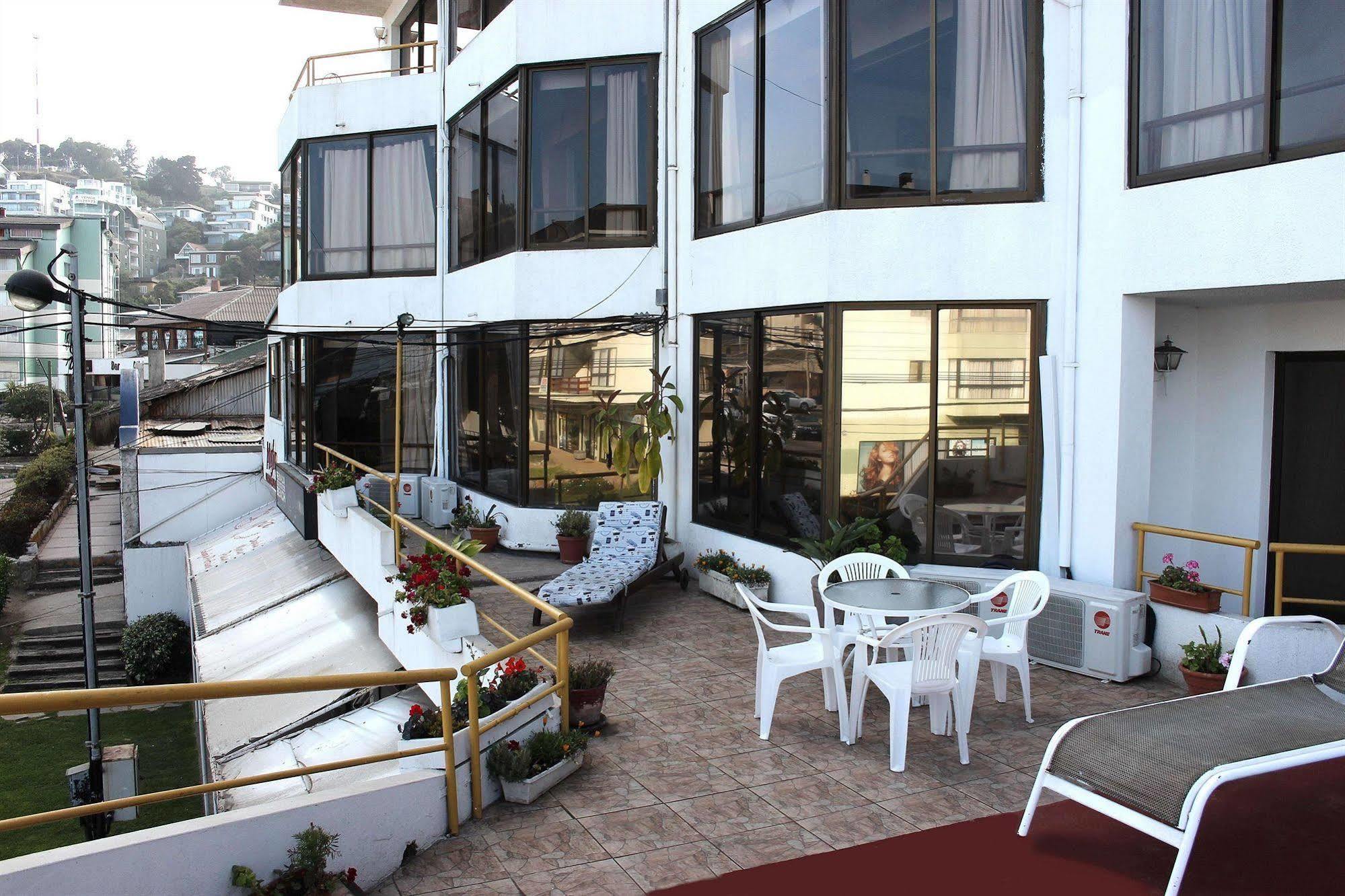 Pieros Hotel 3*